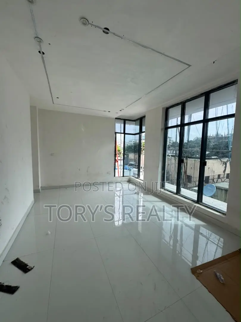 2bdrm Apartment in Victoria Island Extension for sale in Victoria Island Extension