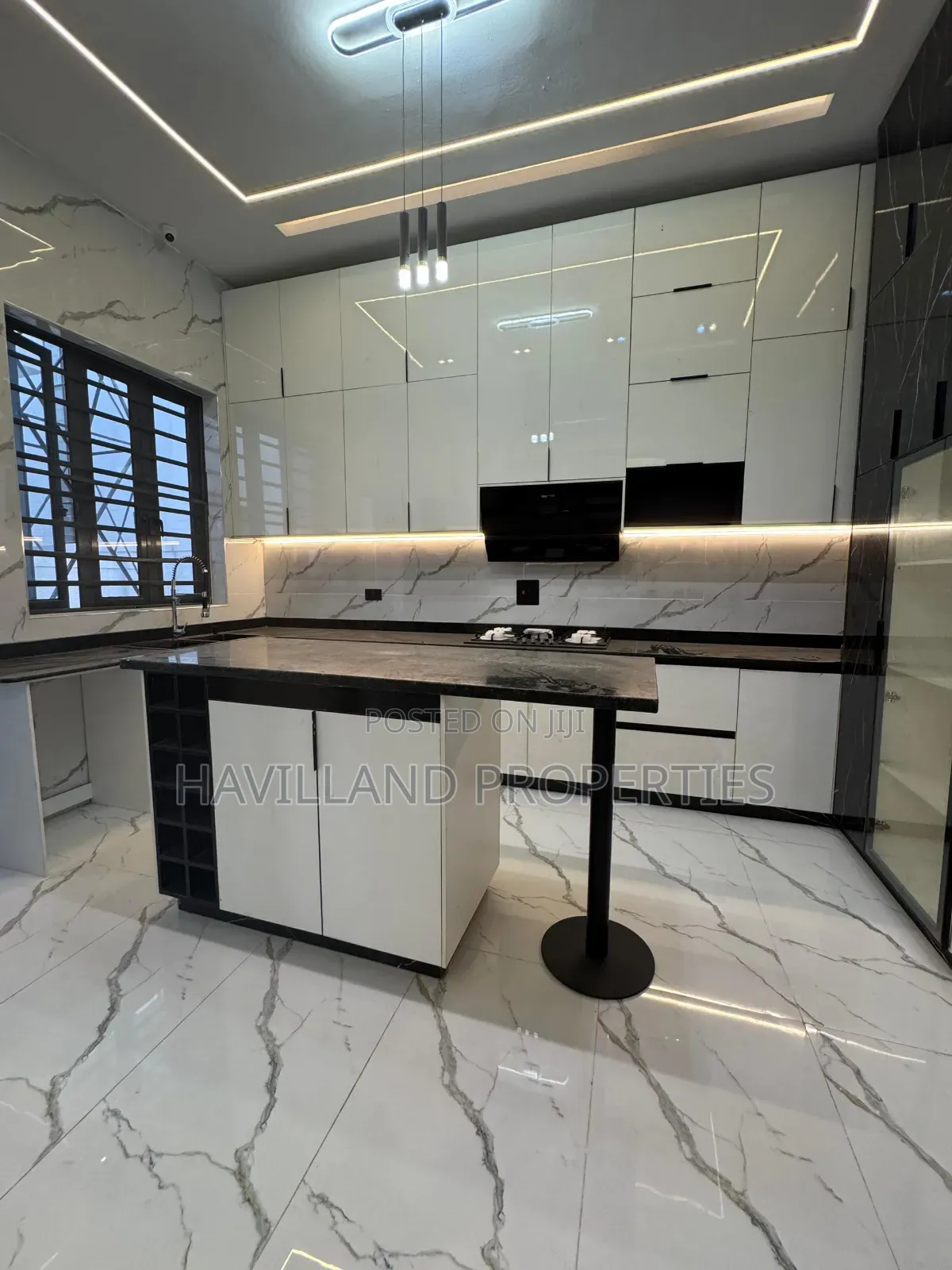 14 Bedroom Duplex for Sale With Boys Quarters in Area 8