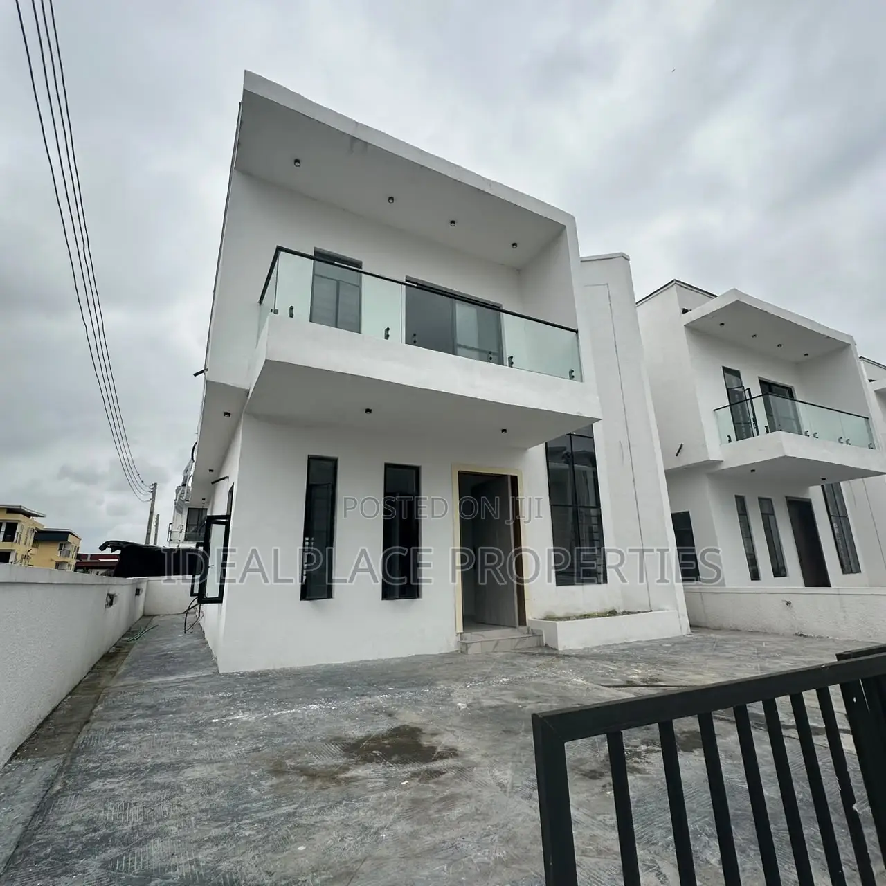 4bdrm Duplex in Sangotedo for sale in Sangotedo