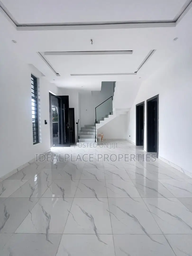 4bdrm Duplex in Ajah for sale in Ajah