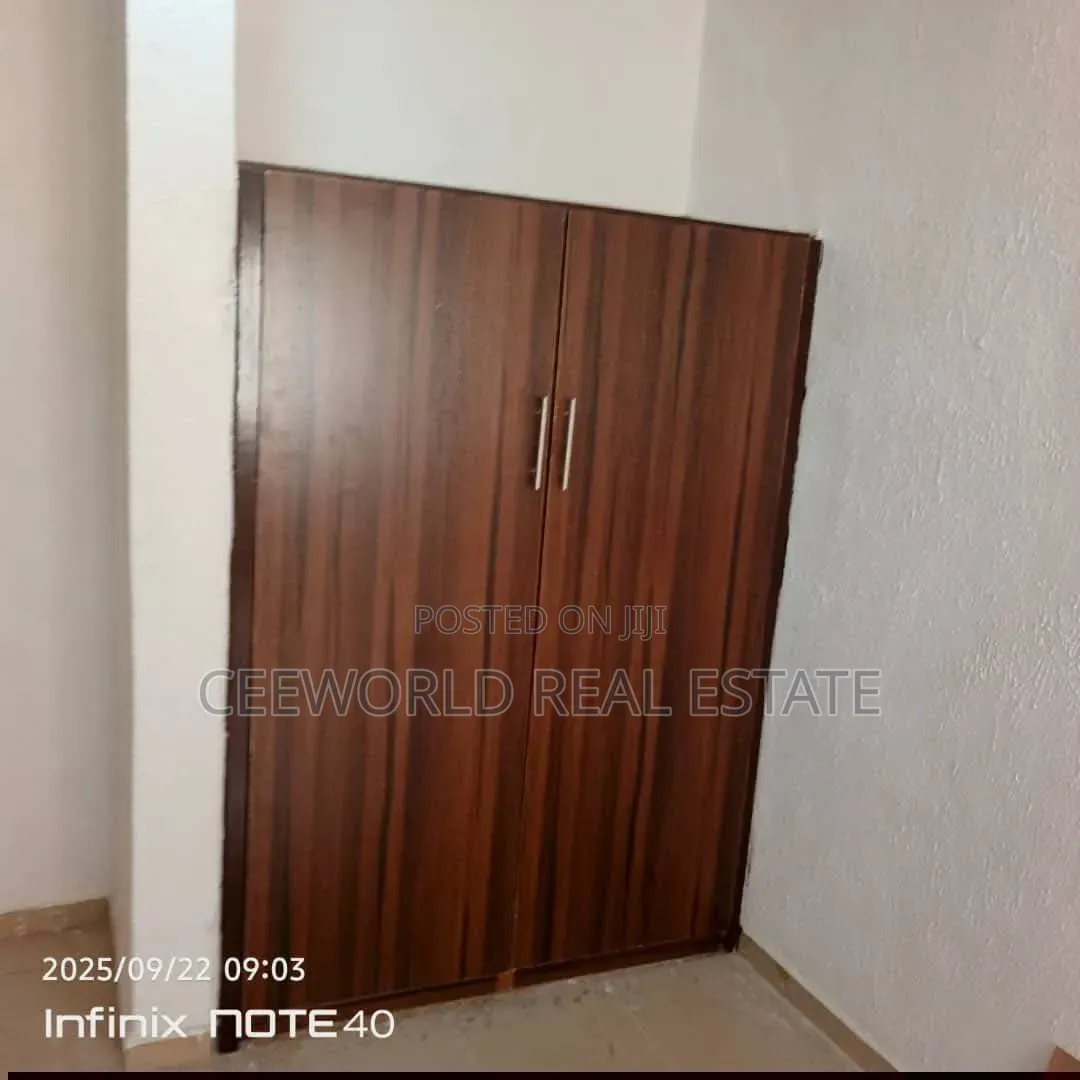 3bdrm Duplex in Oluyole Main Estate for rent in Oluyole Estate