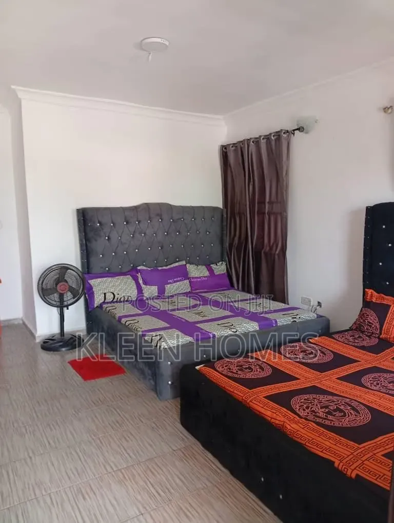 Studio Apartment With Two Beds for Short Let in Sangotedo