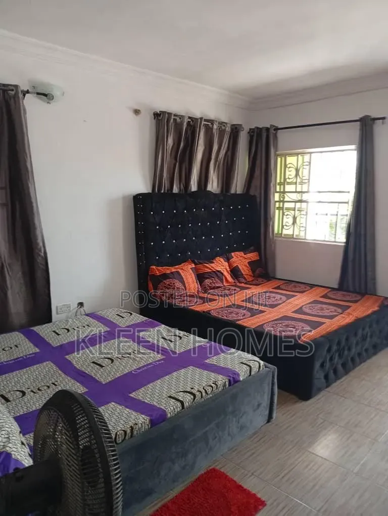 Studio Apartment With Two Beds for Short Let in Sangotedo