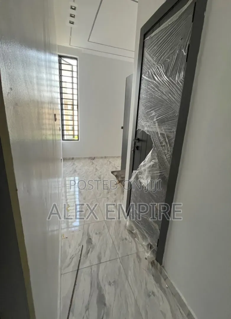 2bdrm Duplex in Ago Palace for rent in Ago Palace