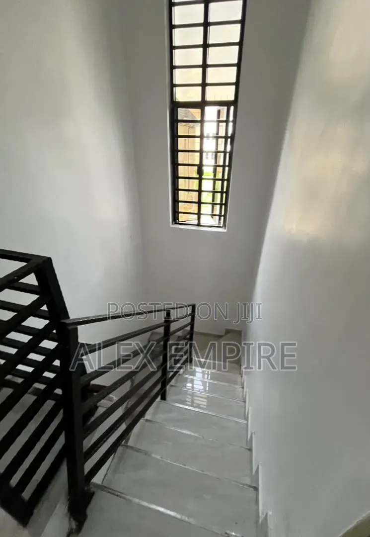 2bdrm Duplex in Ago Palace for rent in Ago Palace
