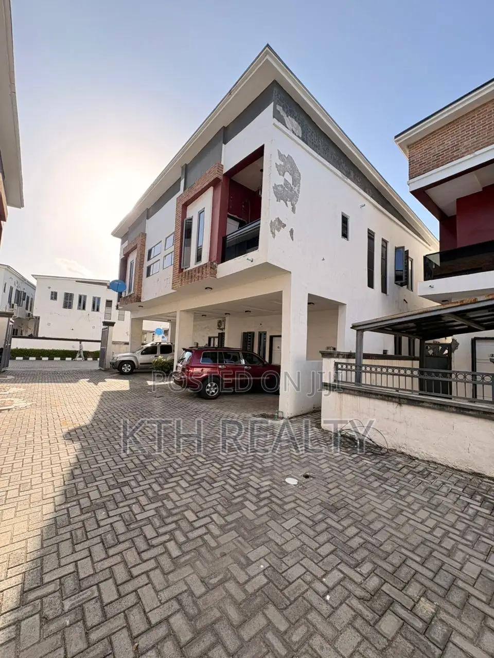 3bdrm Duplex in Dpk District Estate, Lekki Phase 2 for sale in Lekki Phase 2
