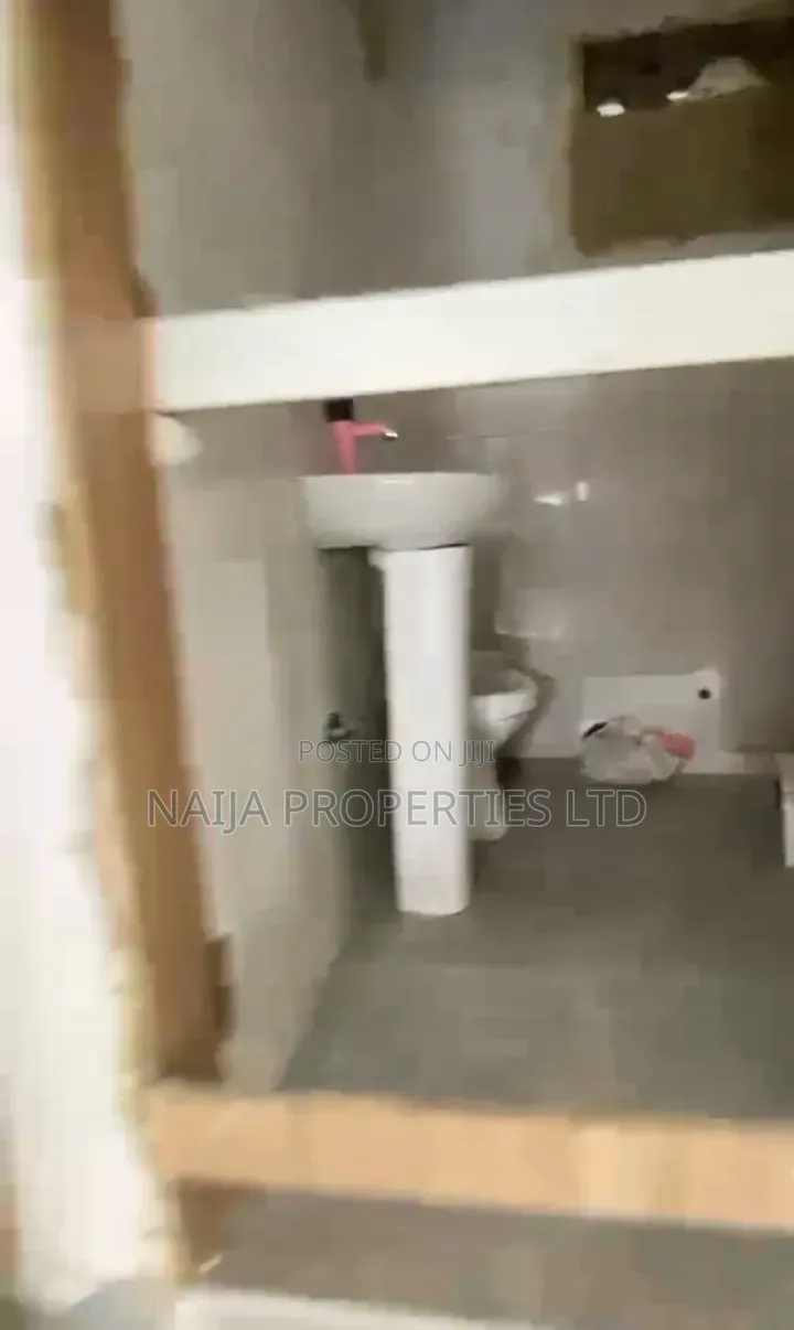 Studio Apartment in Osapa London for rent in Osapa london