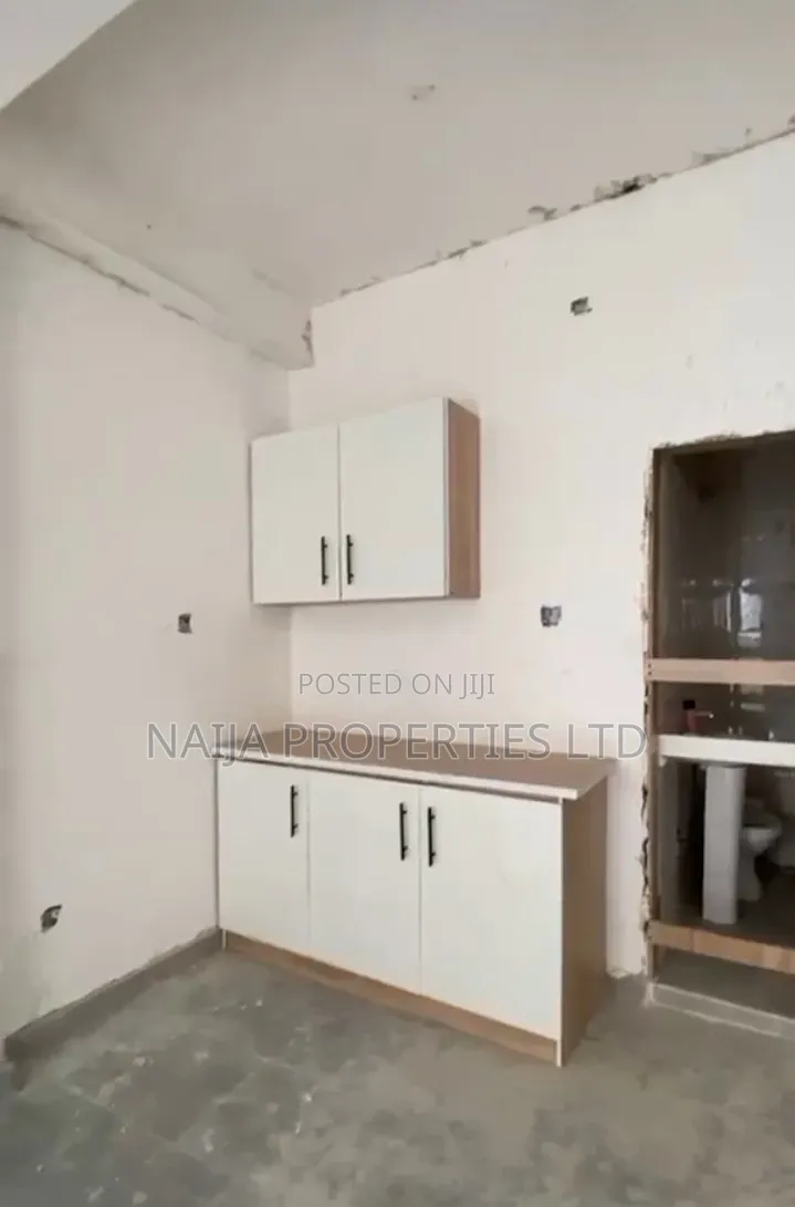 Studio Apartment in Osapa London for rent in Osapa london