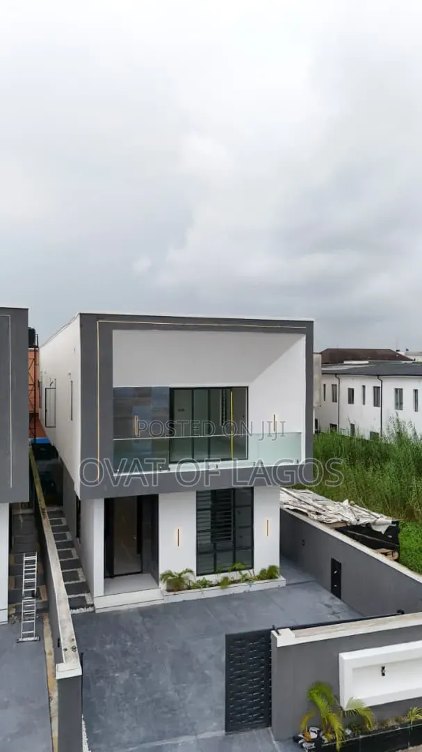 5bdrm Duplex in Lekki Palm City, Ado / Ajah for sale in Ado / Ajah