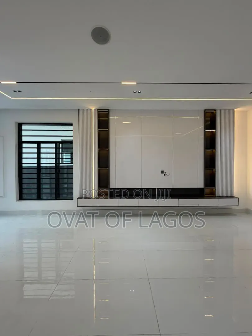 5bdrm Duplex in Lekki Palm City, Ado / Ajah for sale in Ado / Ajah