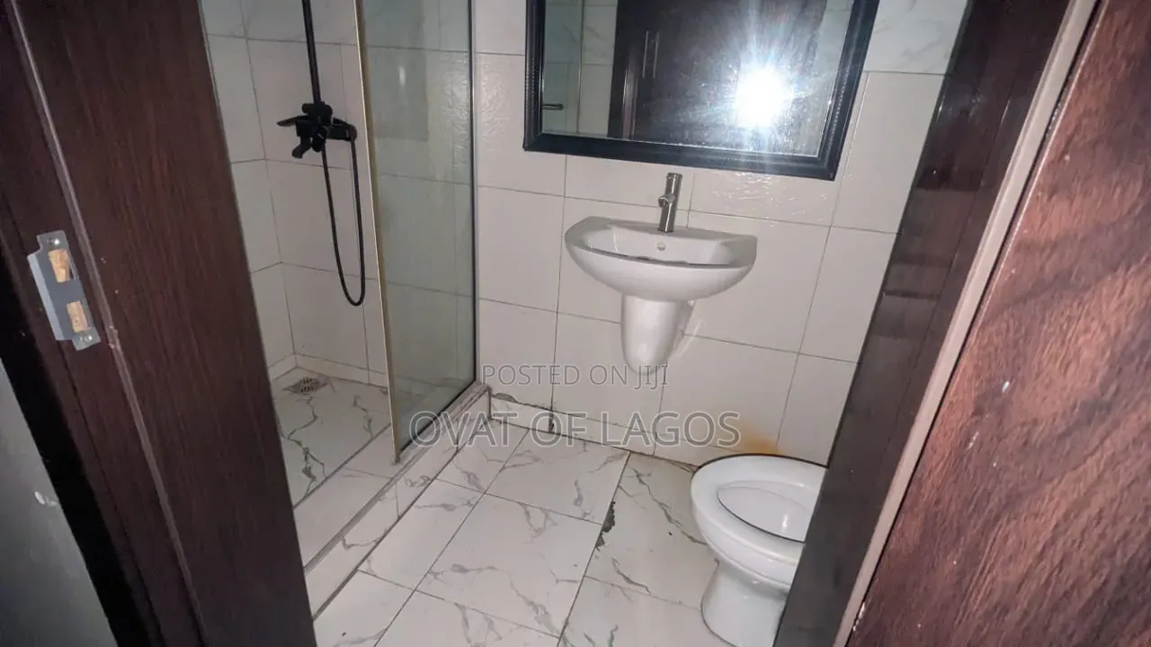 4bdrm Duplex in Ikate for rent in Ikate