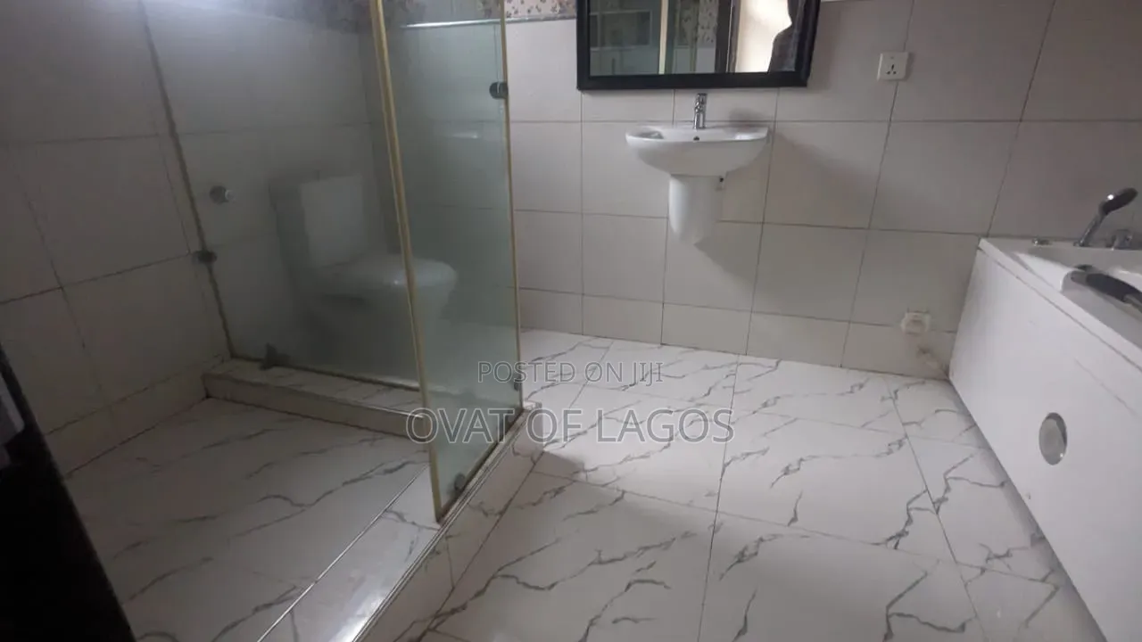 4bdrm Duplex in Ikate for rent in Ikate