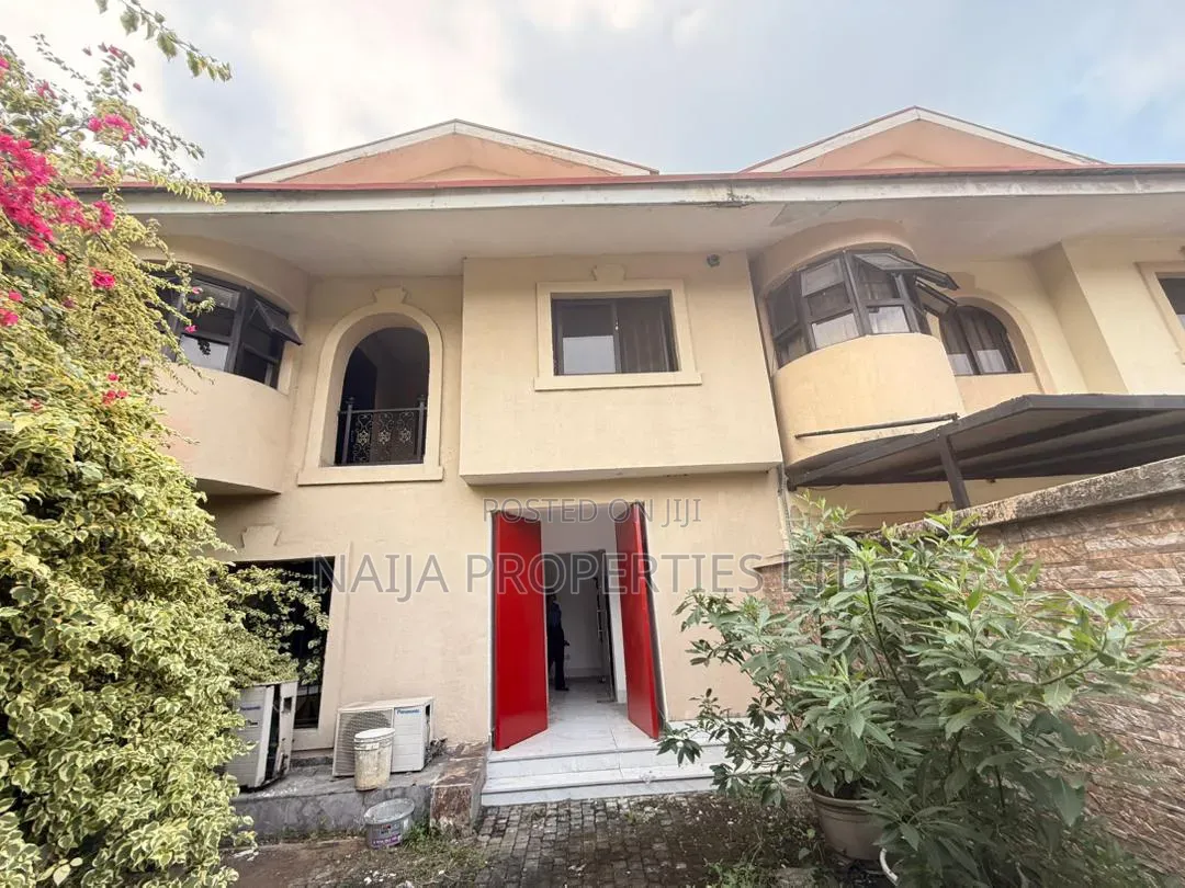 3 Bedroom Terrace Self Compound at Osborne, Ikoyi for Office Use in Osborne Foreshore Estate