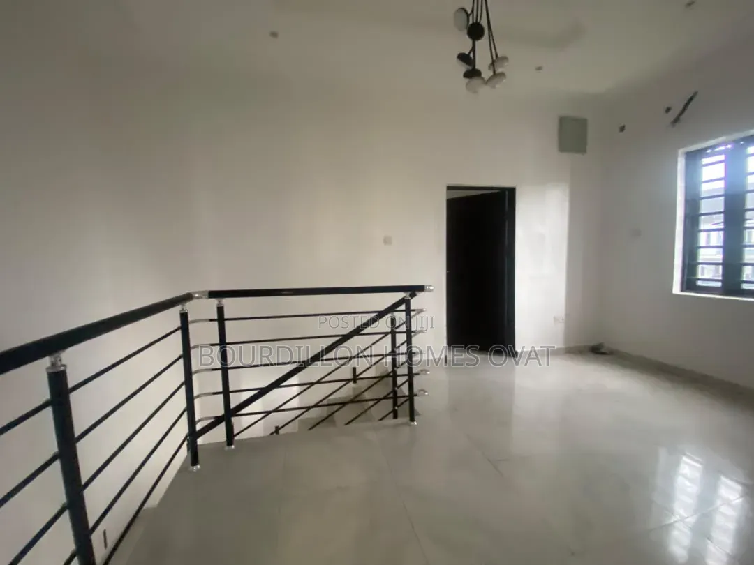 3bdrm Duplex in Orchid Lekki Lagos for rent in Lekki Expressway