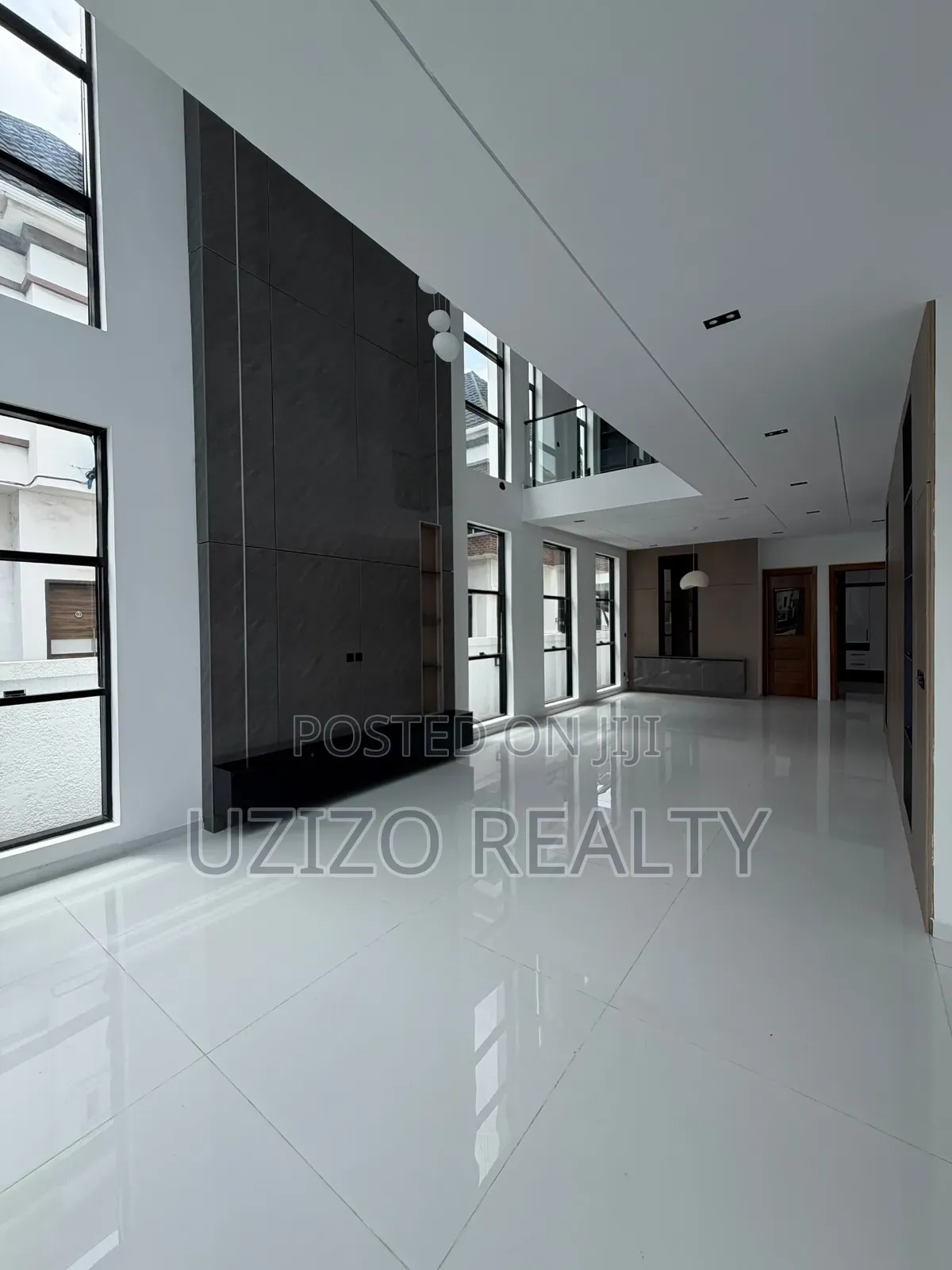 5bdrm Duplex in Lekki County Homes, Ikota for sale in Ikota