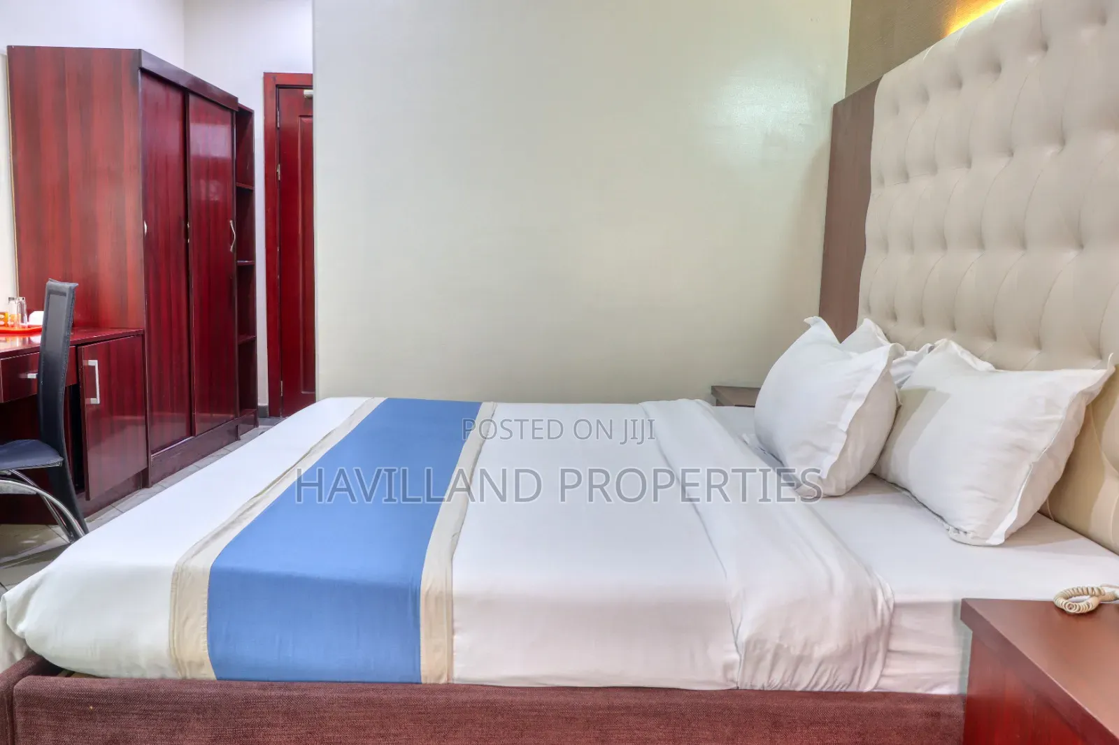Hotel for Sale Functional in Zone 4 / Wuse