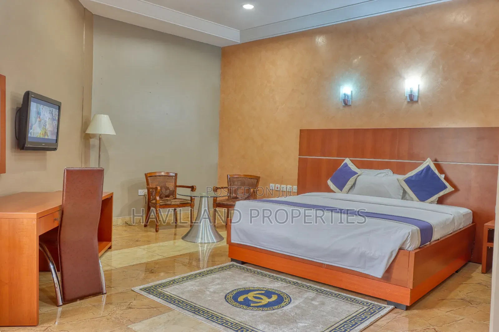 Hotel for Sale Functional in Zone 4 / Wuse