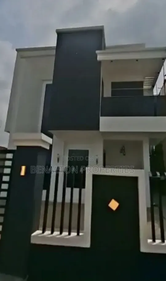 4bdrm House in Bluestone Estate, Obafemi-Owode for sale in Obafemi-Owode