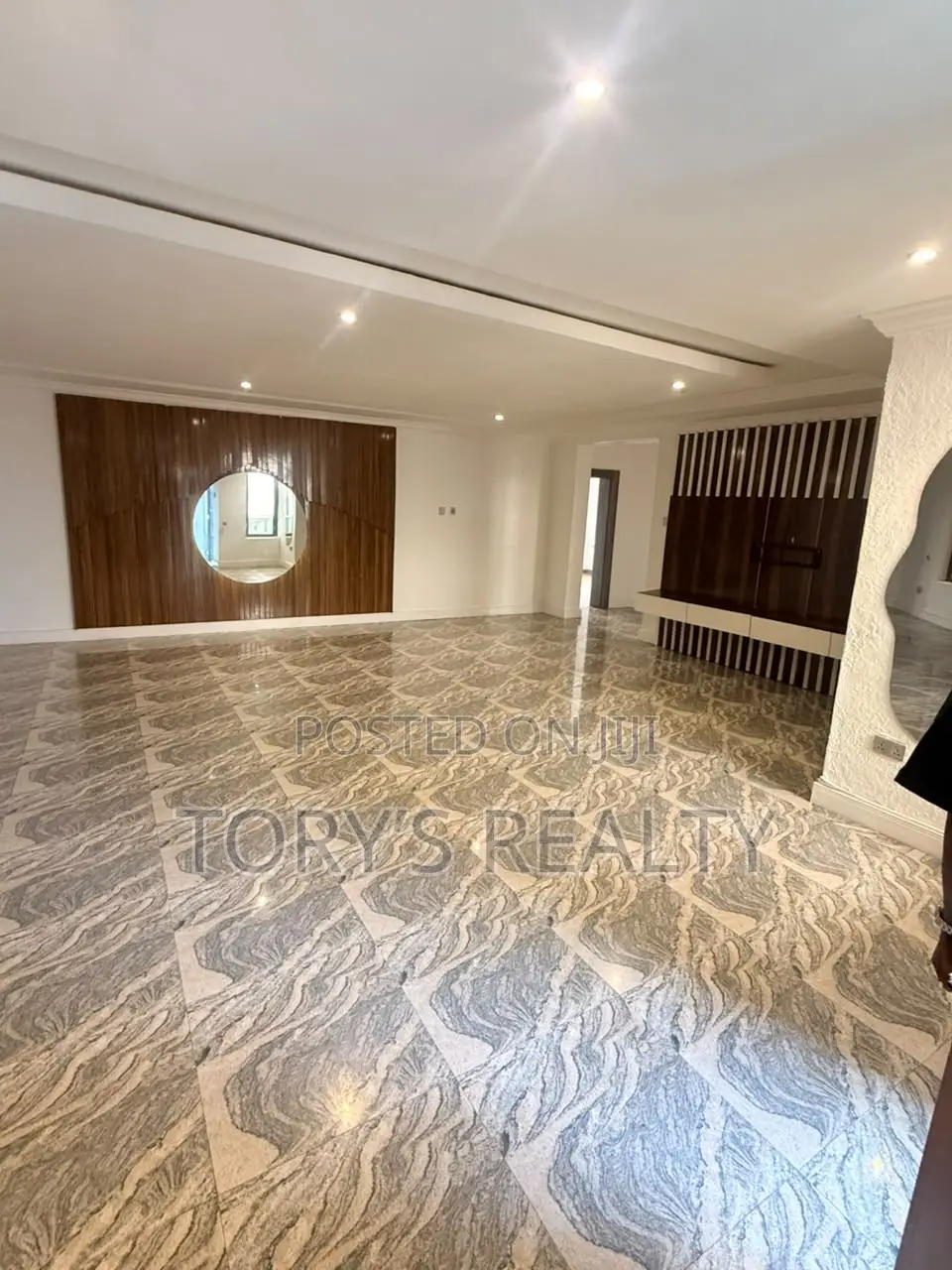 3bdrm Apartment in Lekki Phase 1 for rent in Lekki Phase 1