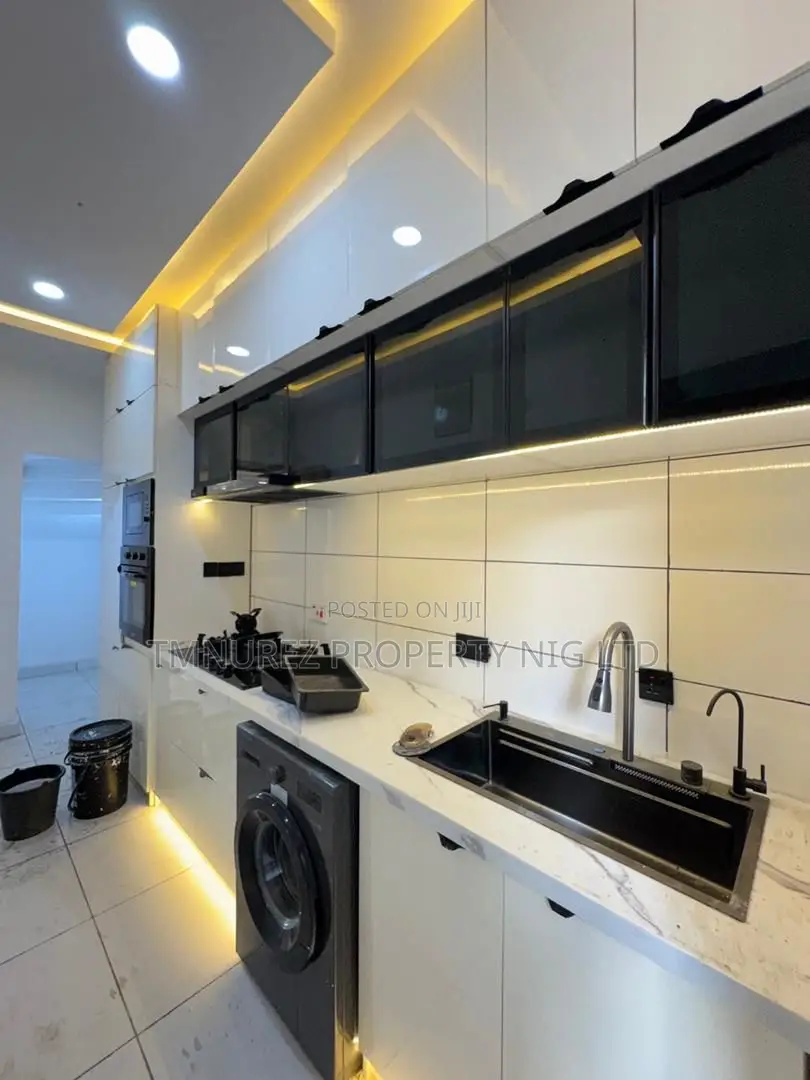4bdrm Duplex in Gbagada for sale in Gbagada