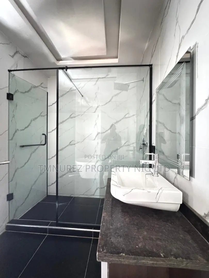 4bdrm Duplex in Gbagada for sale in Gbagada