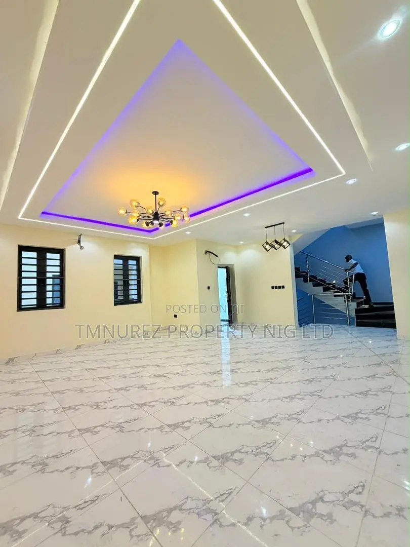 4bdrm Townhouse/Terrace in Ikeja for sale in Ikeja