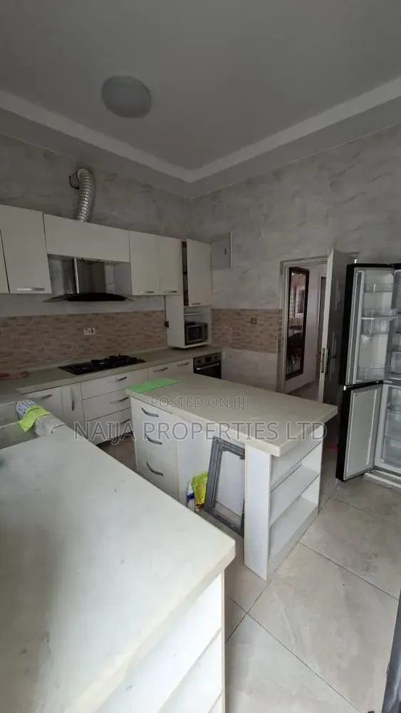 4bdrm Duplex in Osapa London for rent in Osapa london