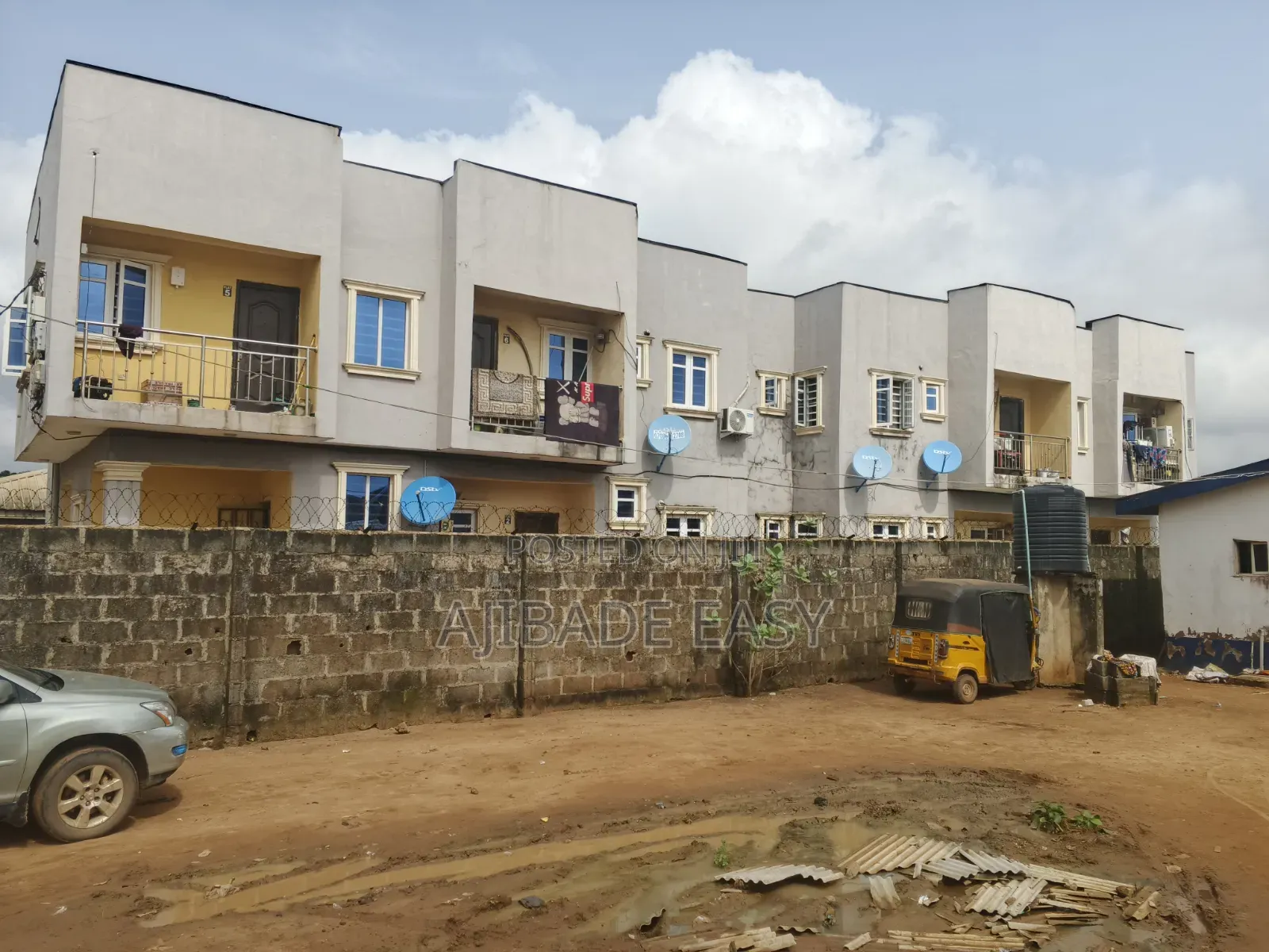 14bdrm Block of Flats in Ayobo for sale in Ayobo