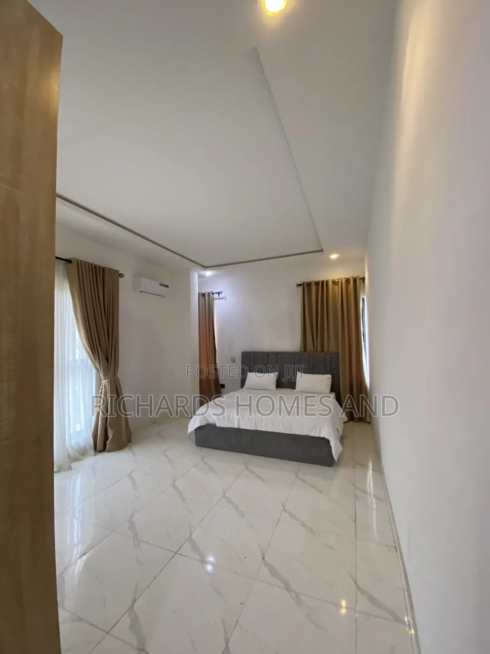 Furnished 2bdrm Apartment in Ikate for sale in Ikate