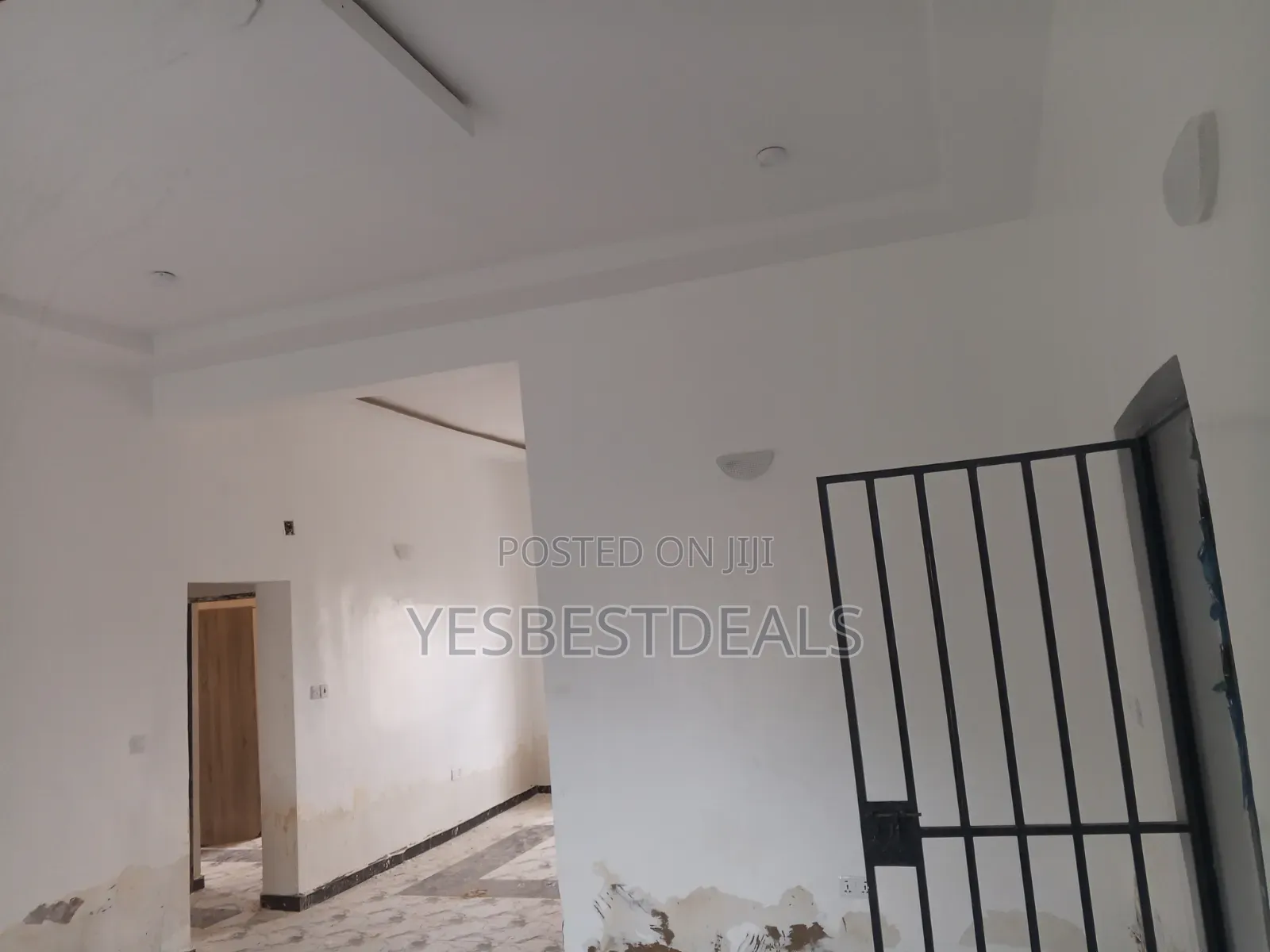 Furnished 2bdrm Block of Flats in Grosvenor, Apo District for rent in Apo District