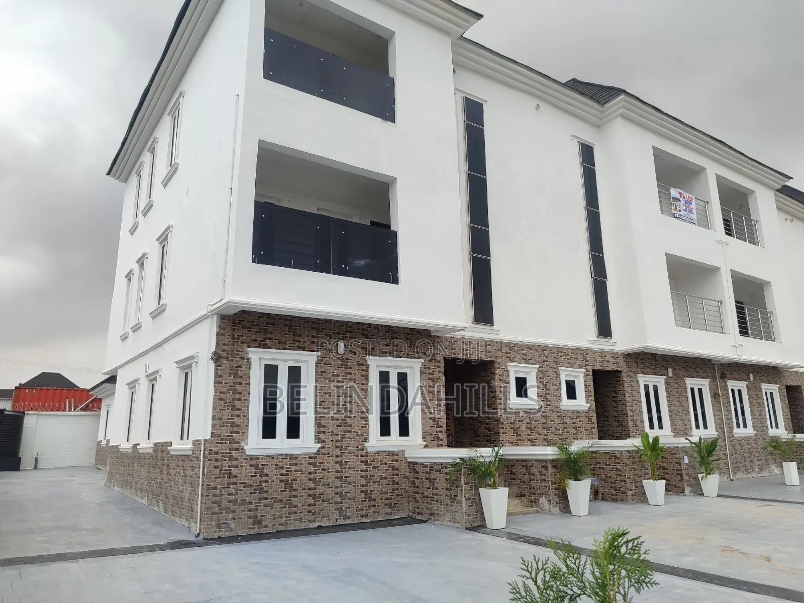 5bdrm Townhouse / Terrace in Mabushi for rent in Mabushi