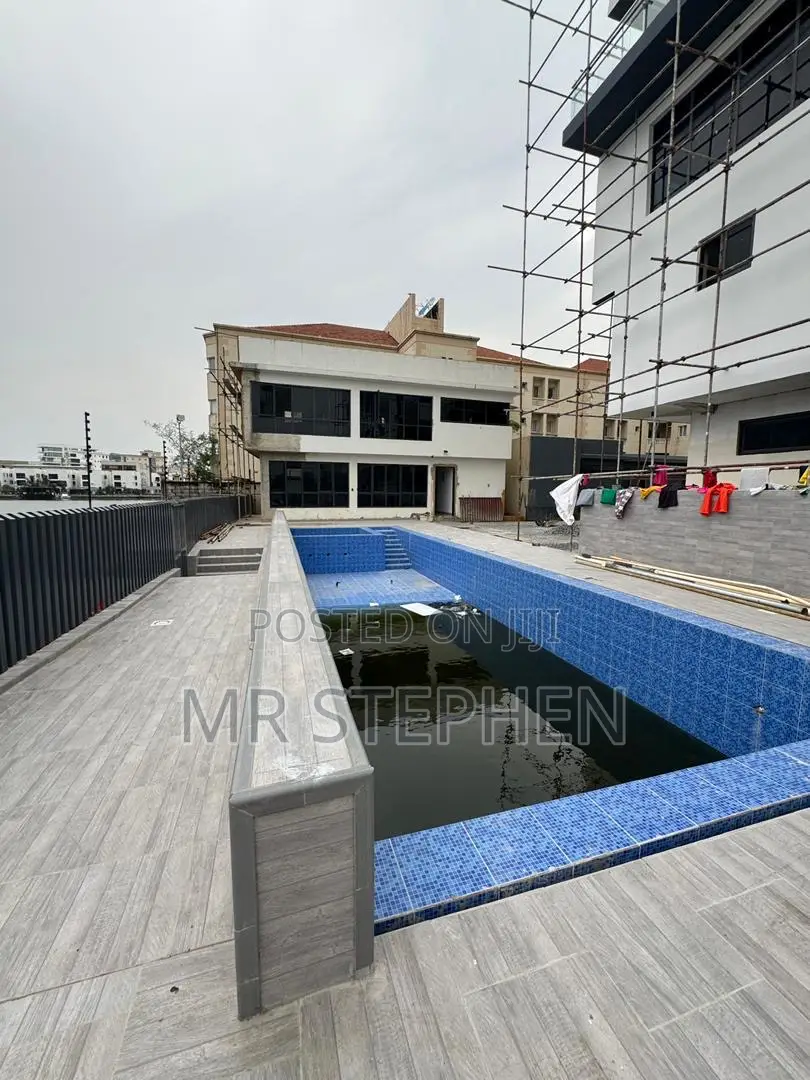 4bdrm Penthouse in Banana Island for sale in Banana Island