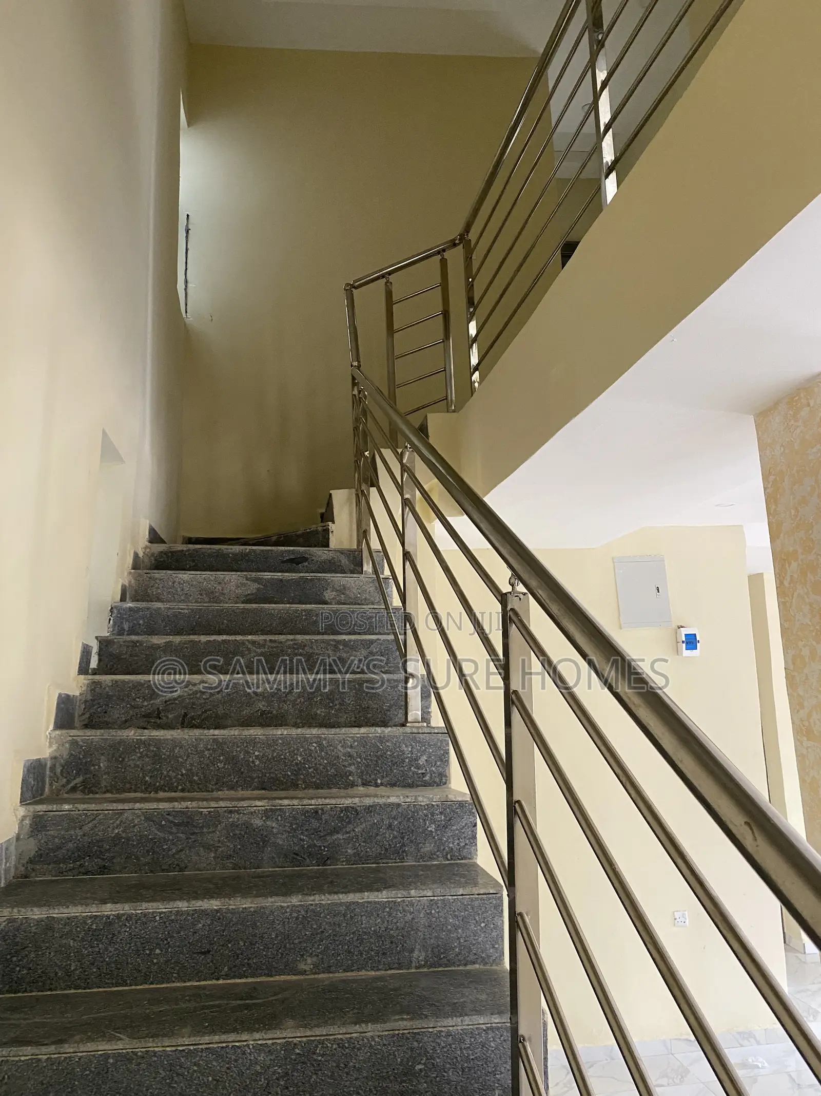 4bdrm Duplex in Police Estate for rent in Gwarinpa