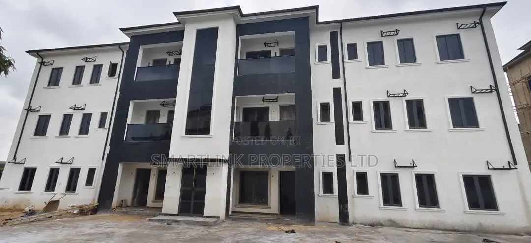 3bdrm Block of Flats in Kaura District, for rent in Kaura