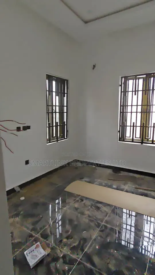3bdrm Block of Flats in Kaura District, for rent in Kaura