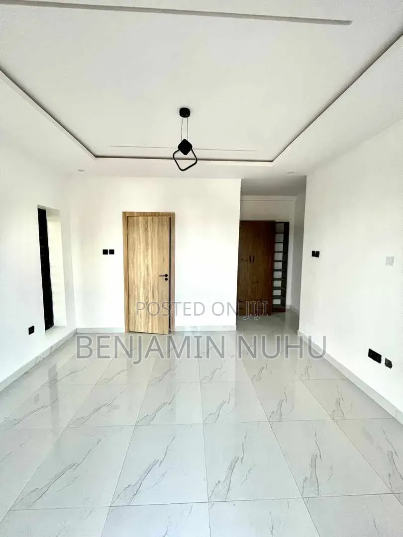 2bdrm Block of Flats in Ologolo for rent in Ologolo