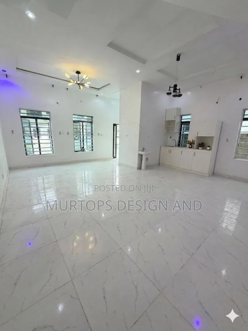 Studio Apartment in Royal, Lekki Phase 2 for rent in Lekki Phase 2