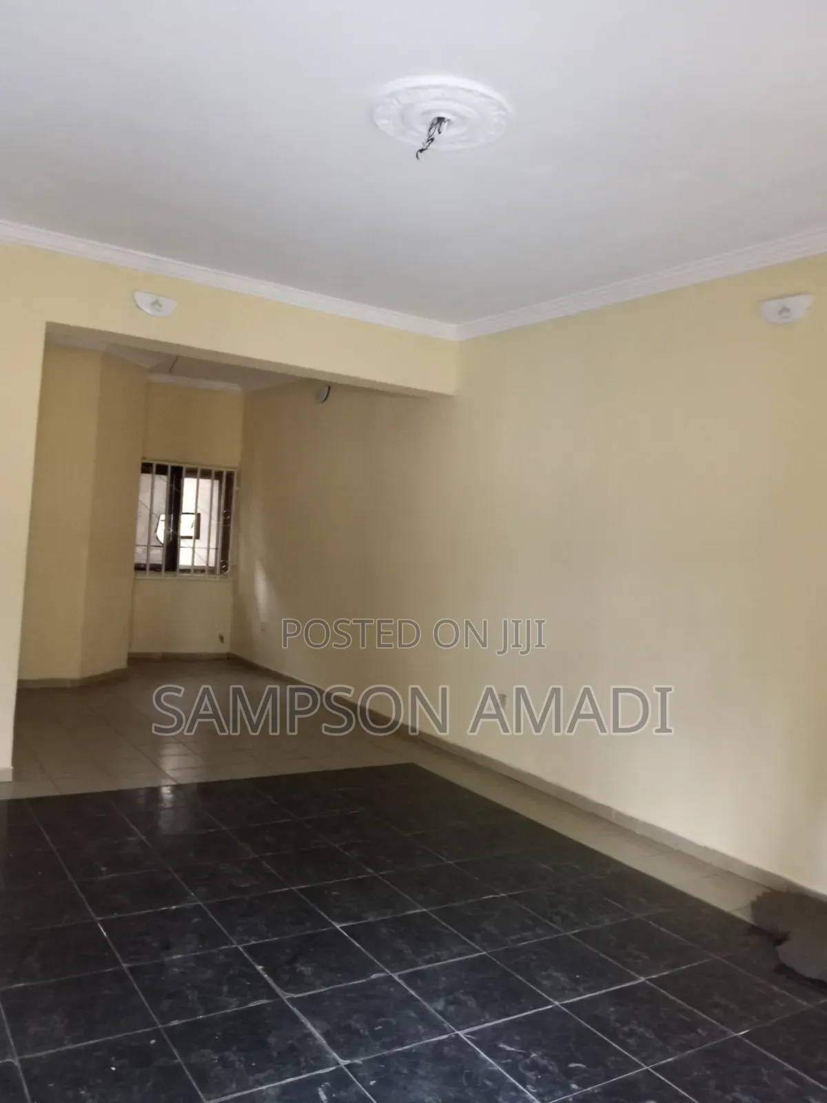 3bdrm Duplex in East West Road for rent in East West Road