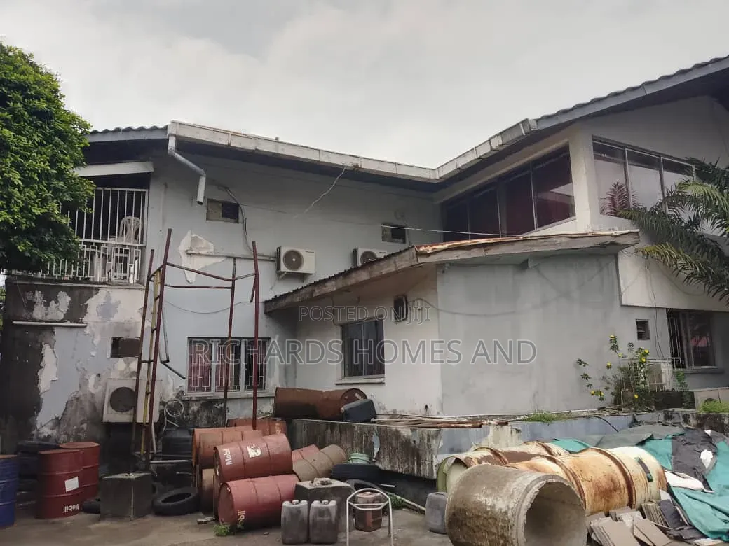 A Commercial Duplex Available for Rent Victoria Island in Victoria Island Extension