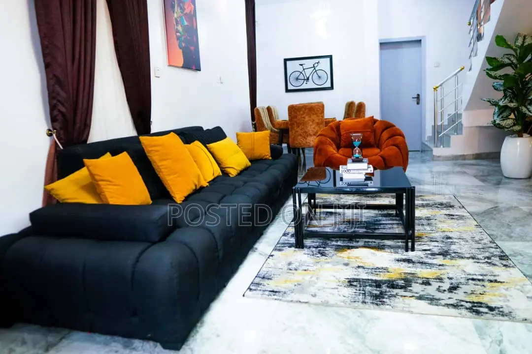 Furnished 3bdrm Duplex in Simify Court, Lekki, Chevron for rent in Chevron