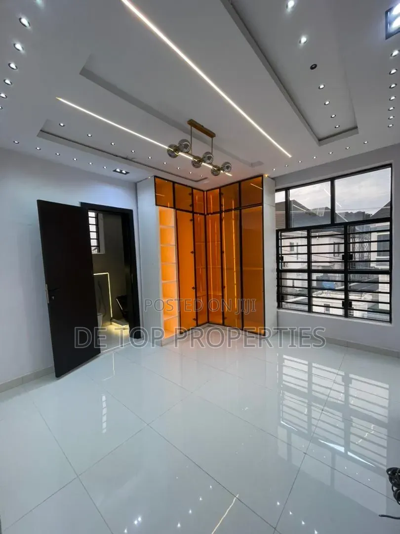 4bdrm Duplex in Ikota Gra, Lekki Phase 1 for rent in Lekki Phase 1