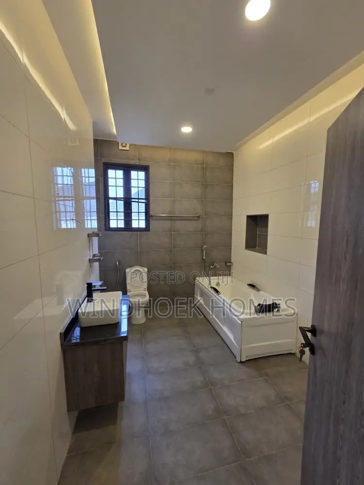 5bdrm Duplex in Dawaki for rent in Dawaki