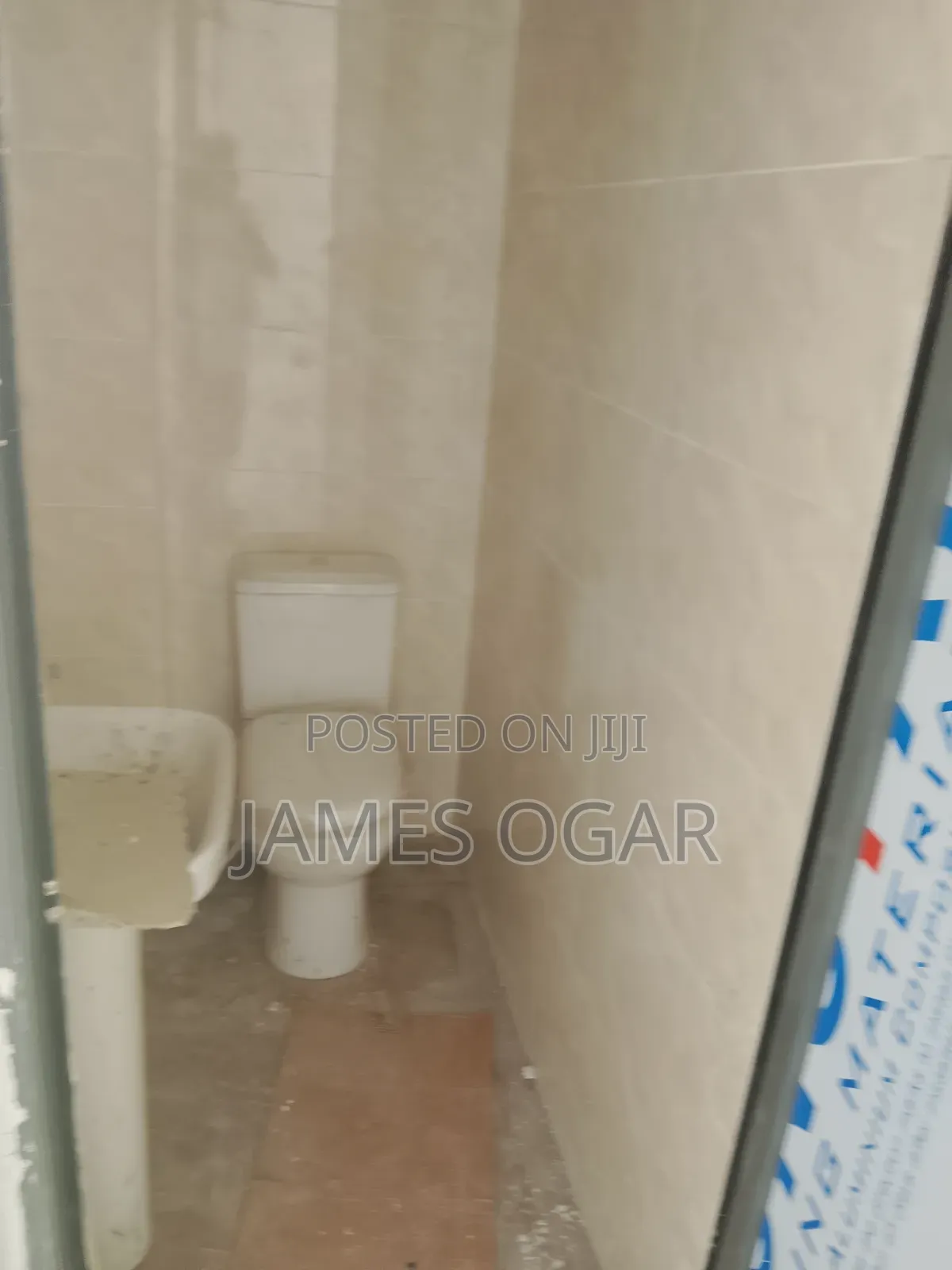Shop for Rent at Lekki in Lekki Phase 1