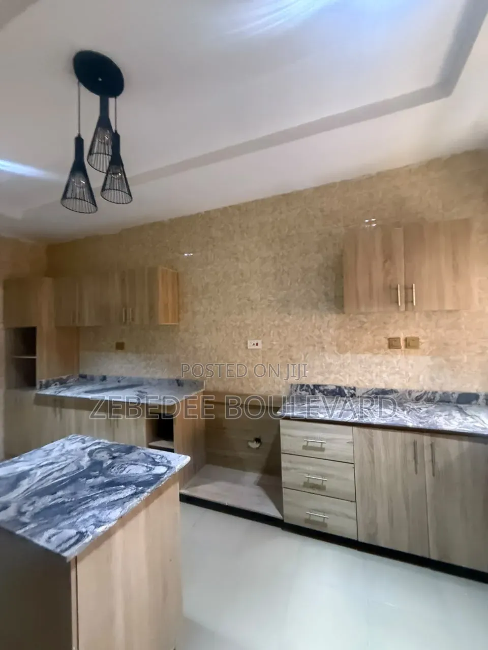 3bdrm Block of Flats in Durumi for sale in Durumi
