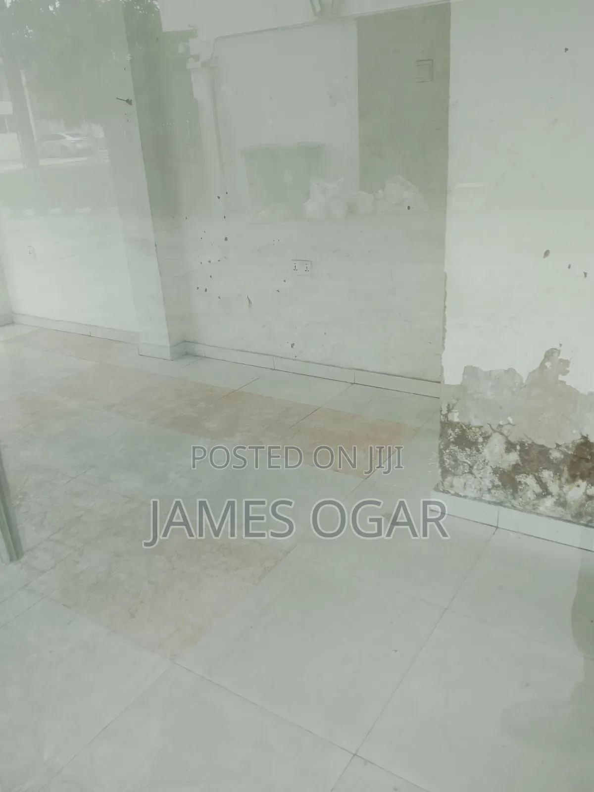 Shop for Rent at Lekki Phase I in Lekki Phase 1