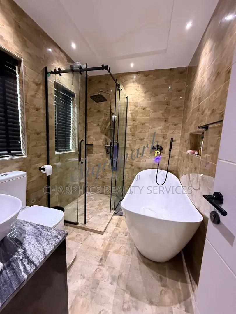 Furnished 4bdrm Duplex in Western Avenue for sale in Western Avenue