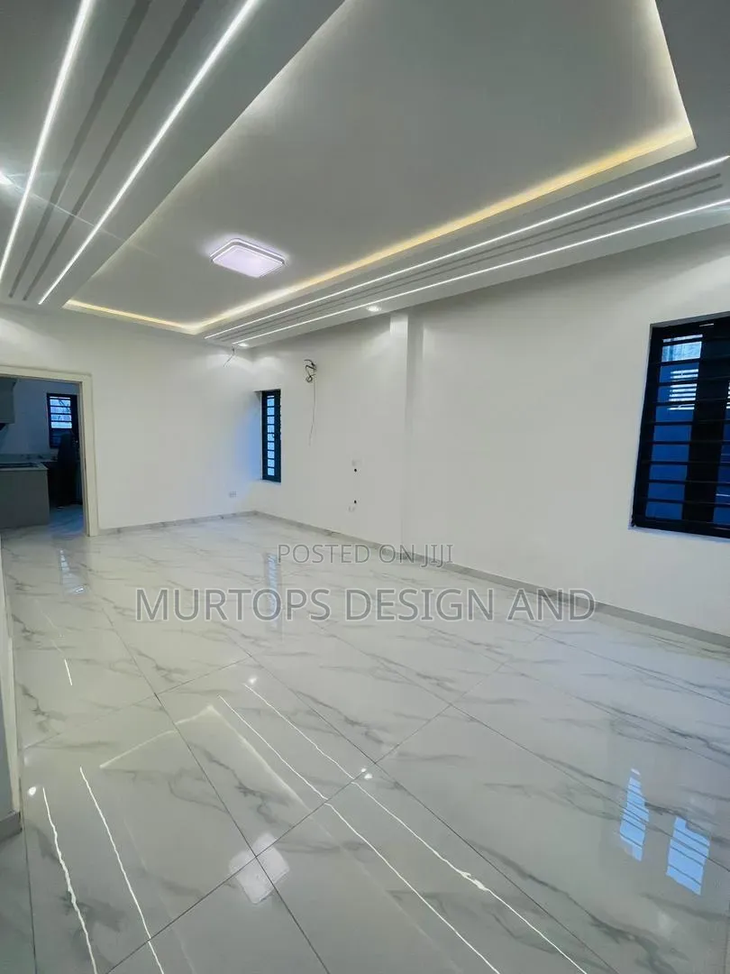 4bdrm Duplex in Berger for sale in Berger