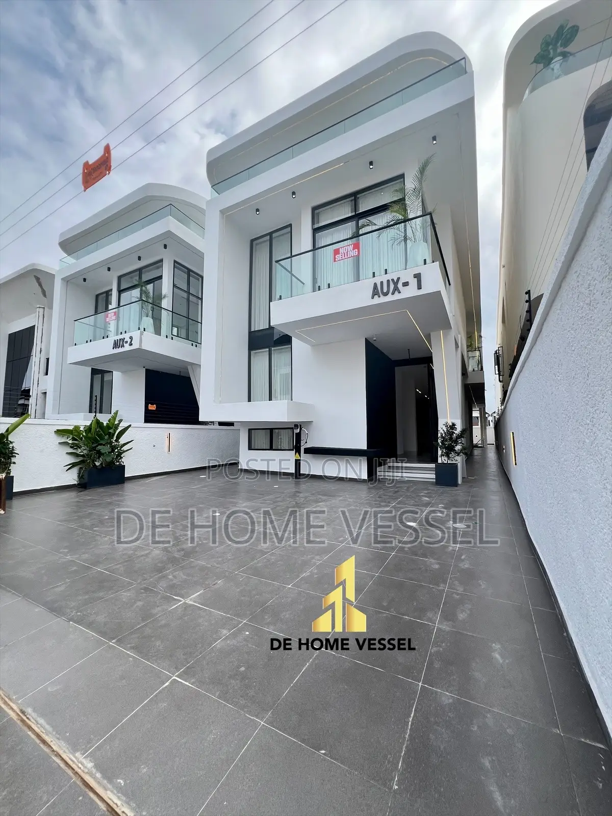 5bdrm Duplex in Lekki for sale in Lekki
