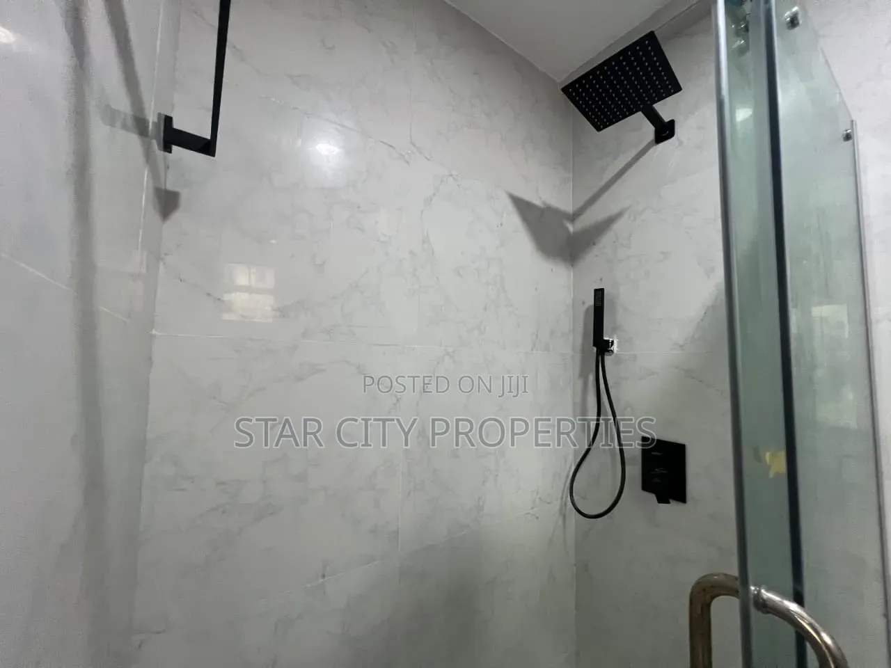 3bdrm Apartment in Lekki Phase 1 for rent in Lekki Phase 1