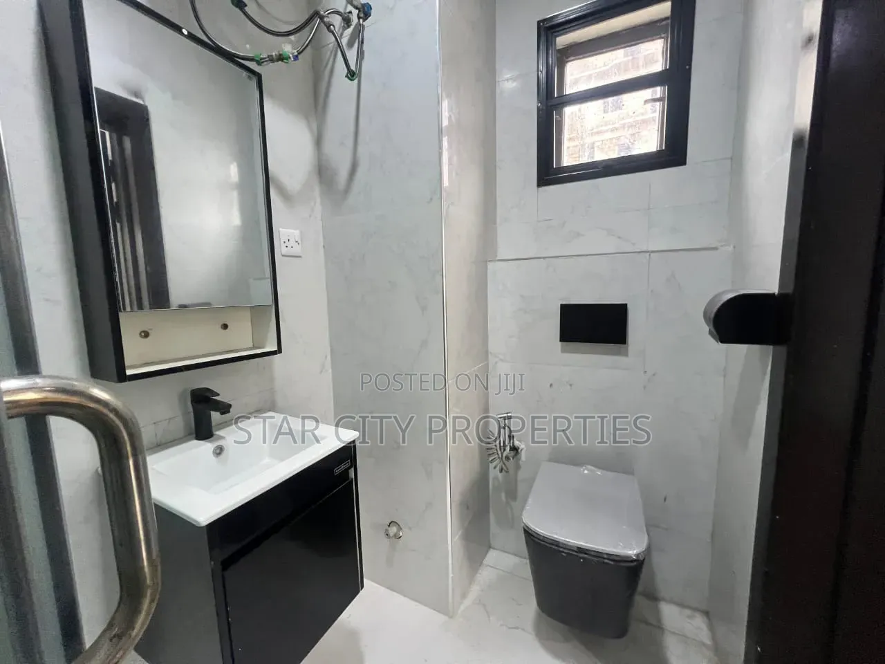 3bdrm Apartment in Lekki Phase 1 for rent in Lekki Phase 1